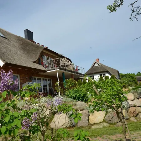 Sonnenkamp-4 By Interhome Daire